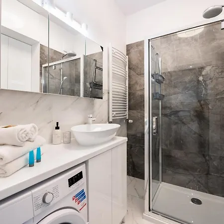 Lejlighed Wola Lush By Bookinghost